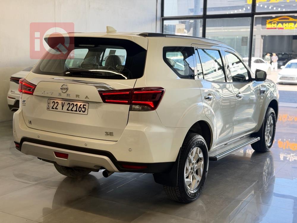 نيسان إكستيرا